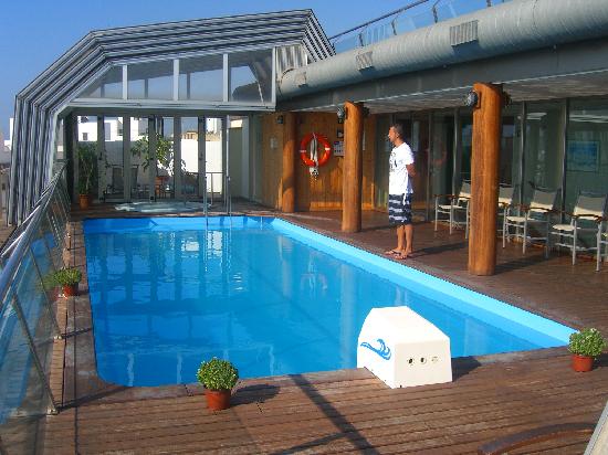 piscina-hotel-capri