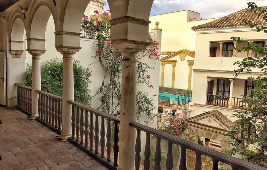 Sumérgete en la historia en el Hotel Las Casas de la Judería Córdoba